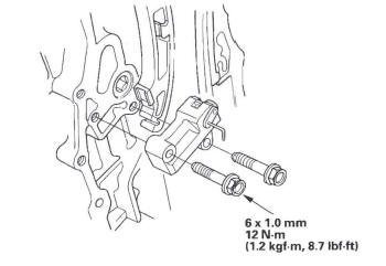 Honda CR-V. Cylinder Head