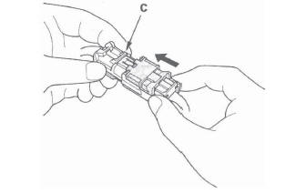 Honda CR-V. SRS (Supplemental Restraint System)