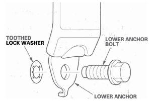 Honda CR-V. Seat Belts