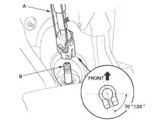 Honda CR-V. Steering