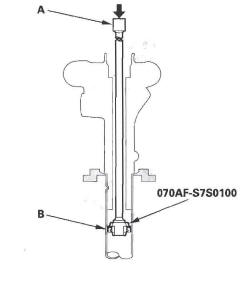 Honda CR-V. Steering