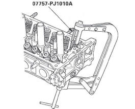 Honda CR-V. Cylinder Head